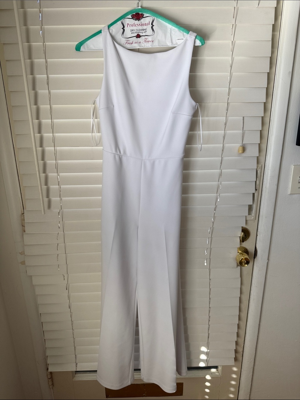 Abercrombie & Fitch White Sleeveless Wide-Leg Jumpsuit